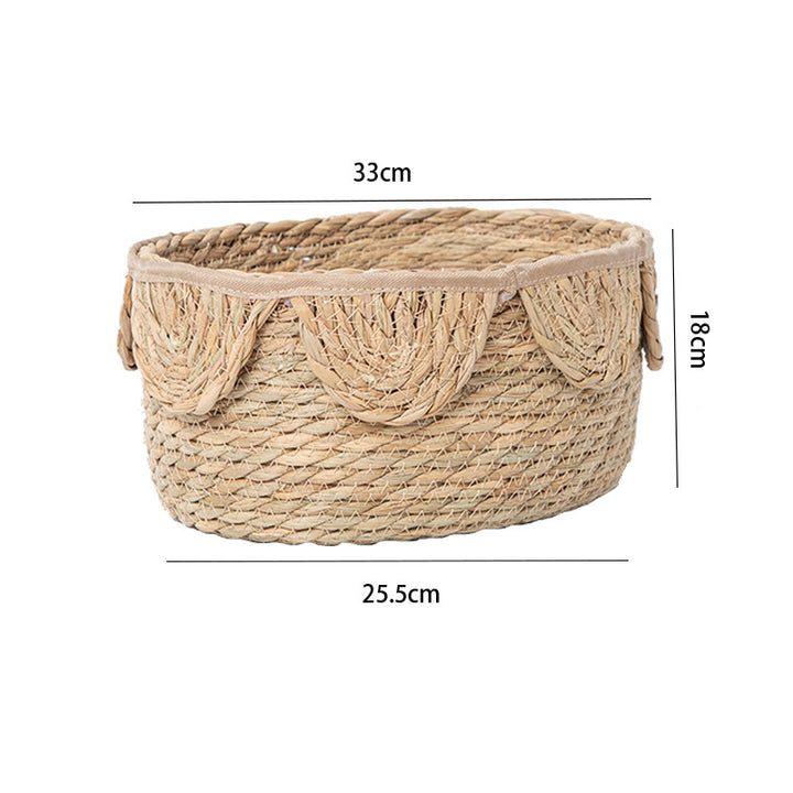 Stylish storage basket with wave rim