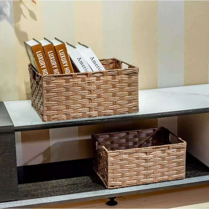 Sparkling storage basket with carrying handle