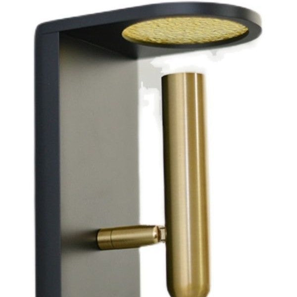 Wall lamp