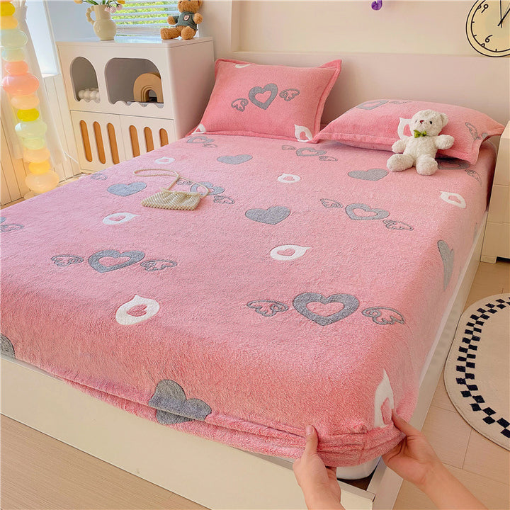 Soft Plush Cartoon-Themed Bedspread