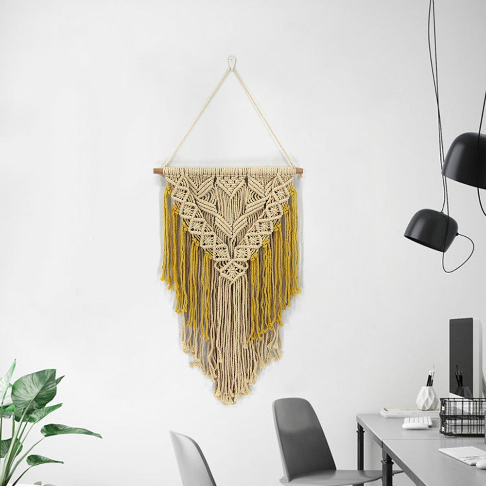 Macramé wall decoration with creative fringes