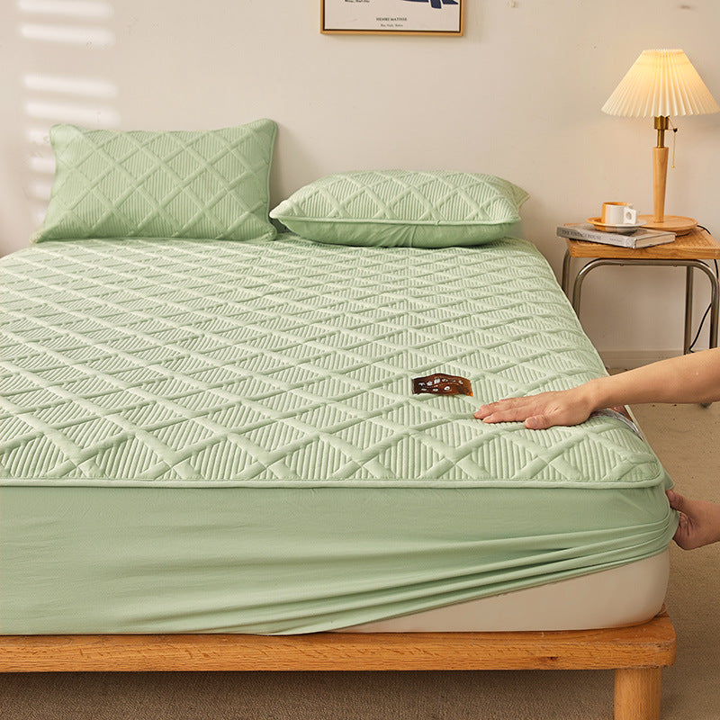 Decorative Premium Quilted Mattress Protector Avarnia