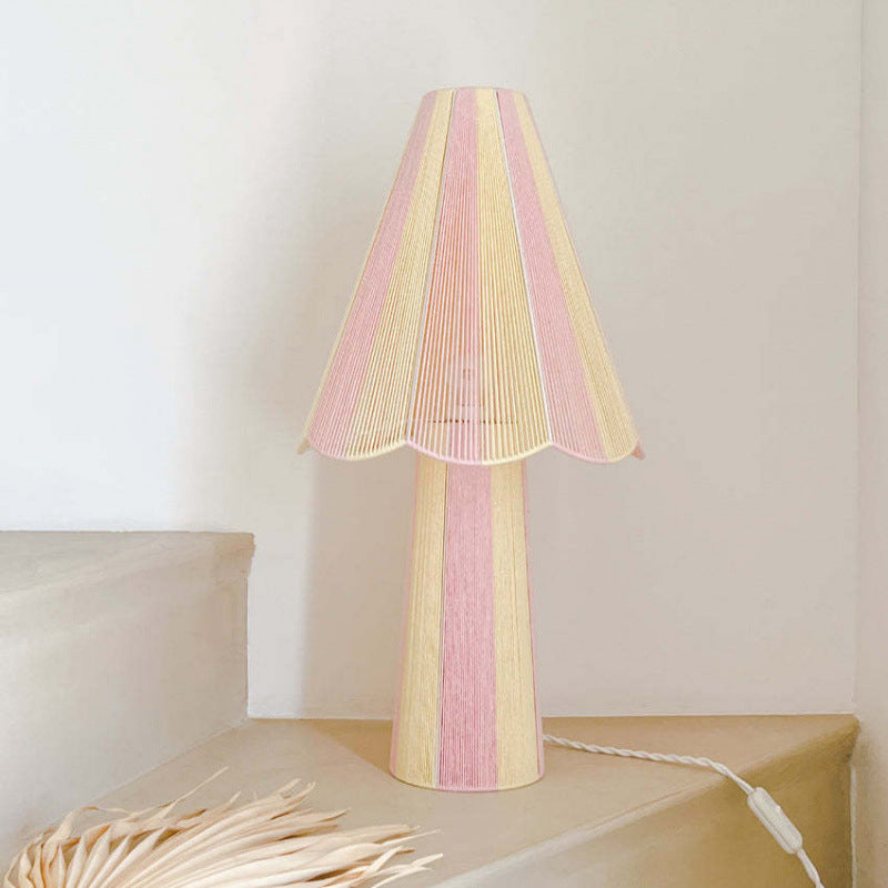 Artistic table lamp