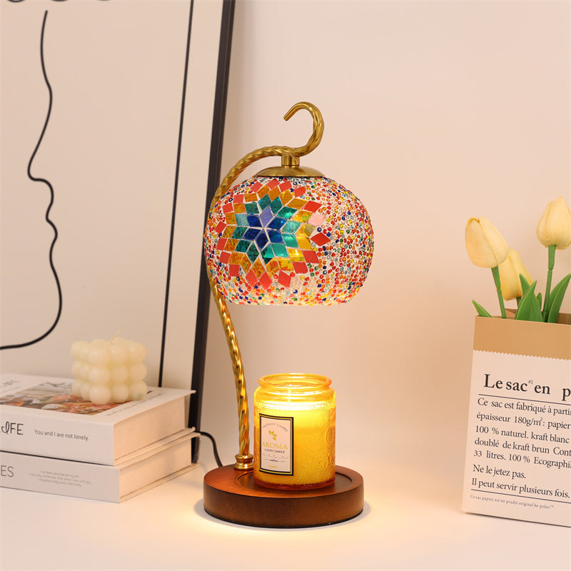 Decorative table lamp