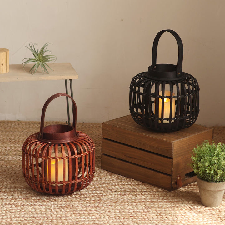 Elegant lantern made of braided material