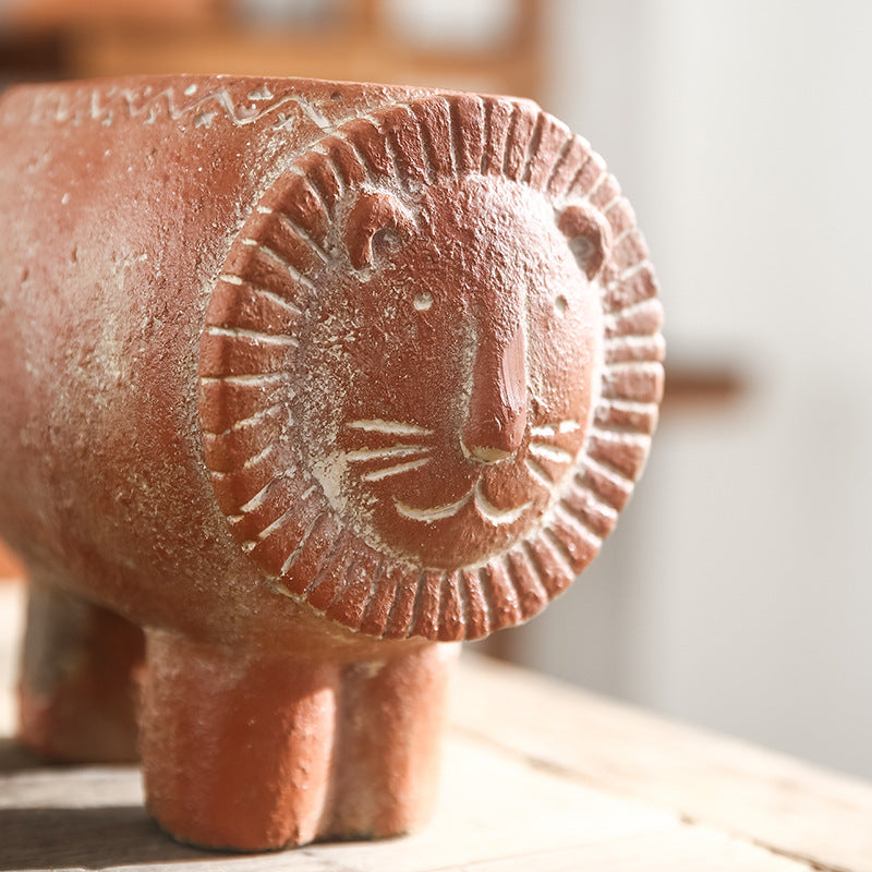 Decorative flower pot