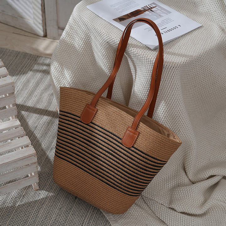 Basket bag with leather handles