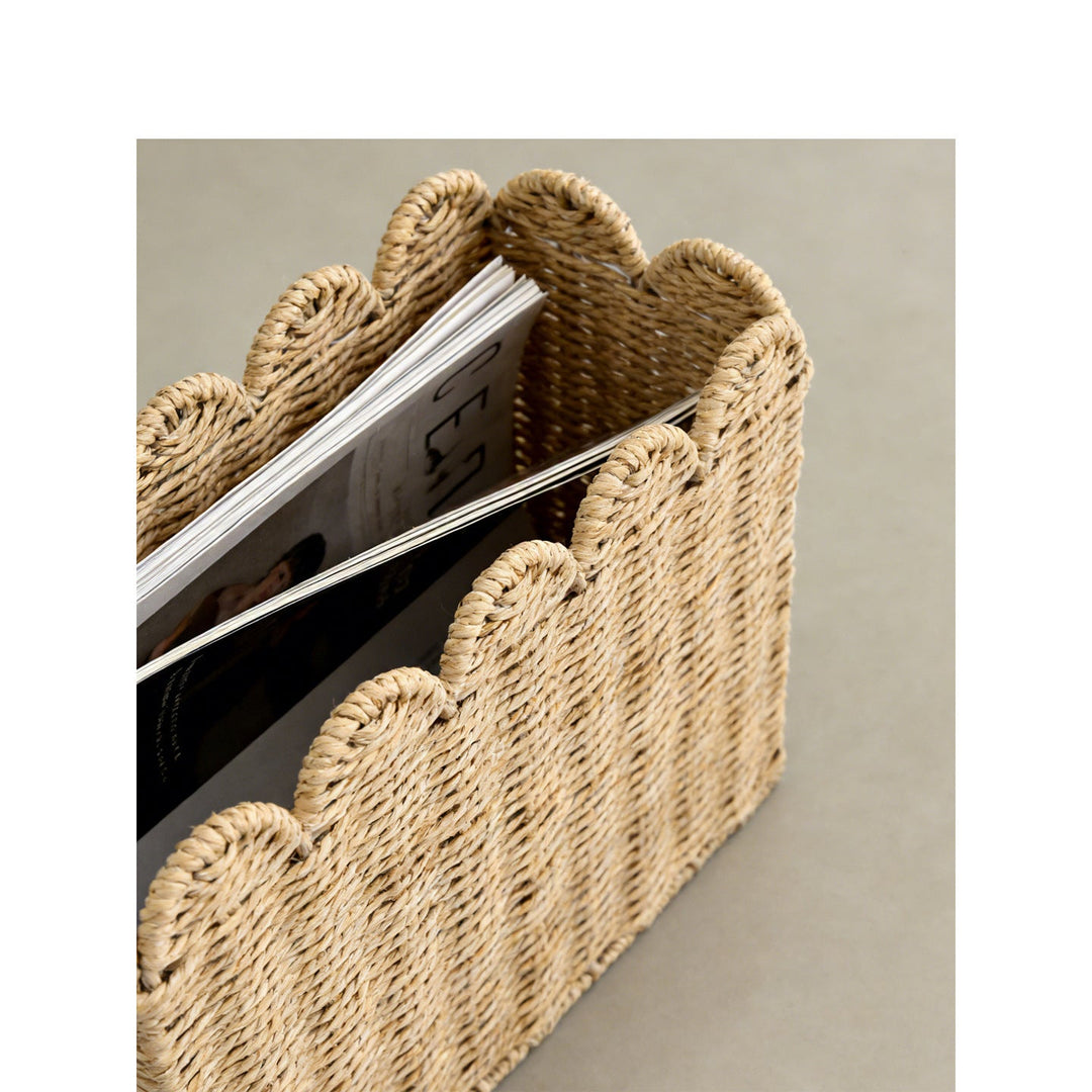 Decorative storage basket with waved edge