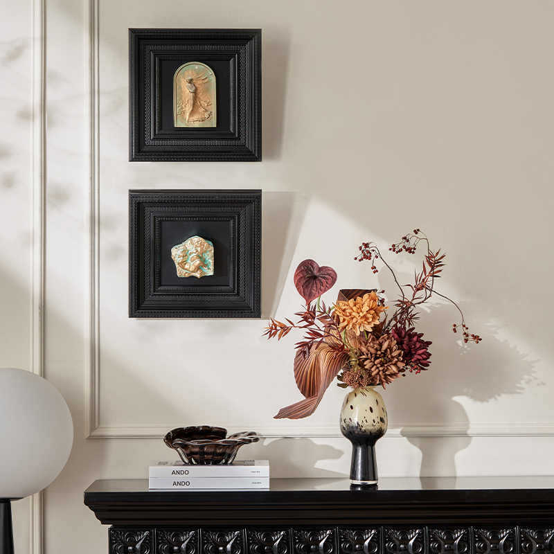 Hand-Blown Spotted Mushroom-Shaped Decorative Glass Vase