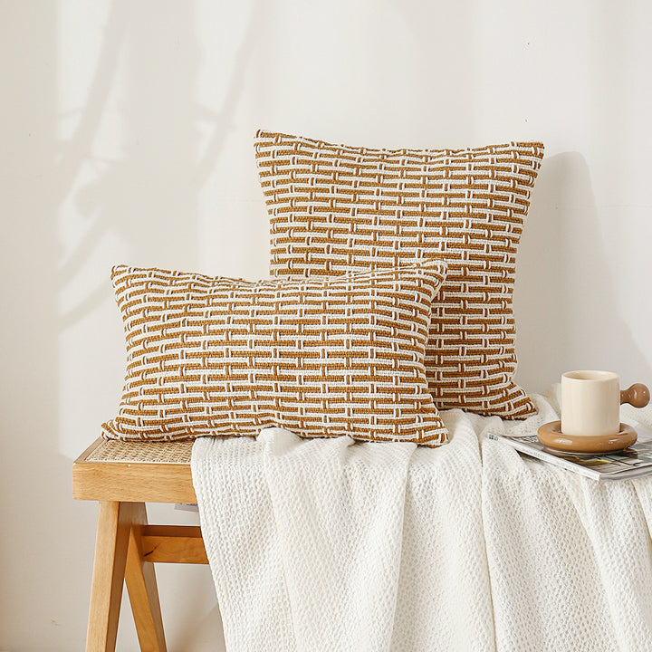 Woven cushion cover in braided look with hidden zipper