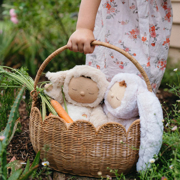 Handmade storage basket for dolls