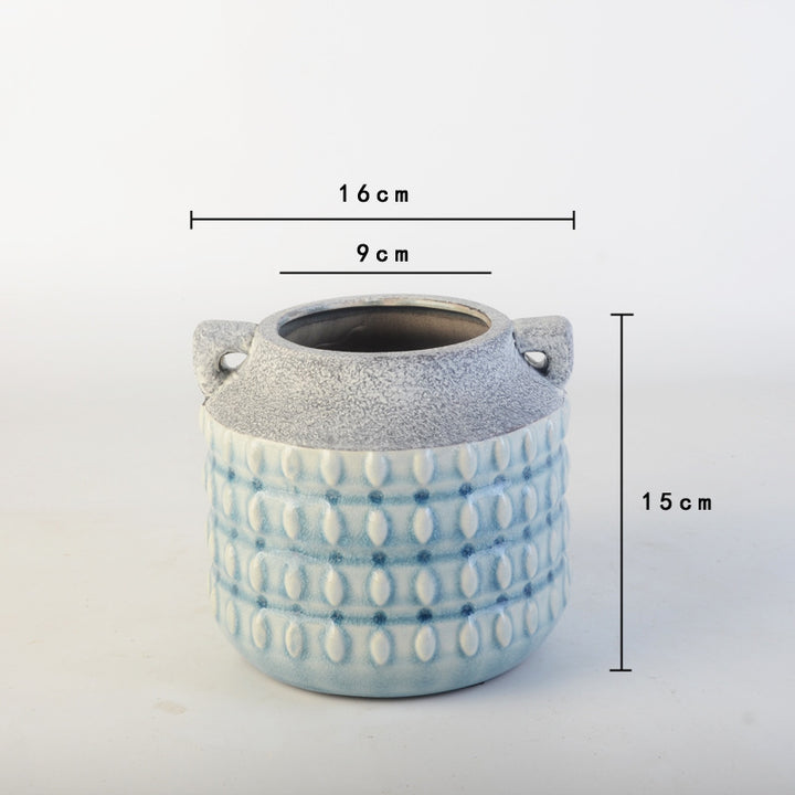 Decorative plant pot