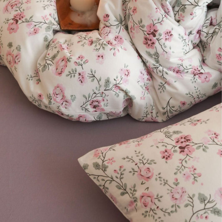 Decorative Floral Print Bedding Set Avarnia