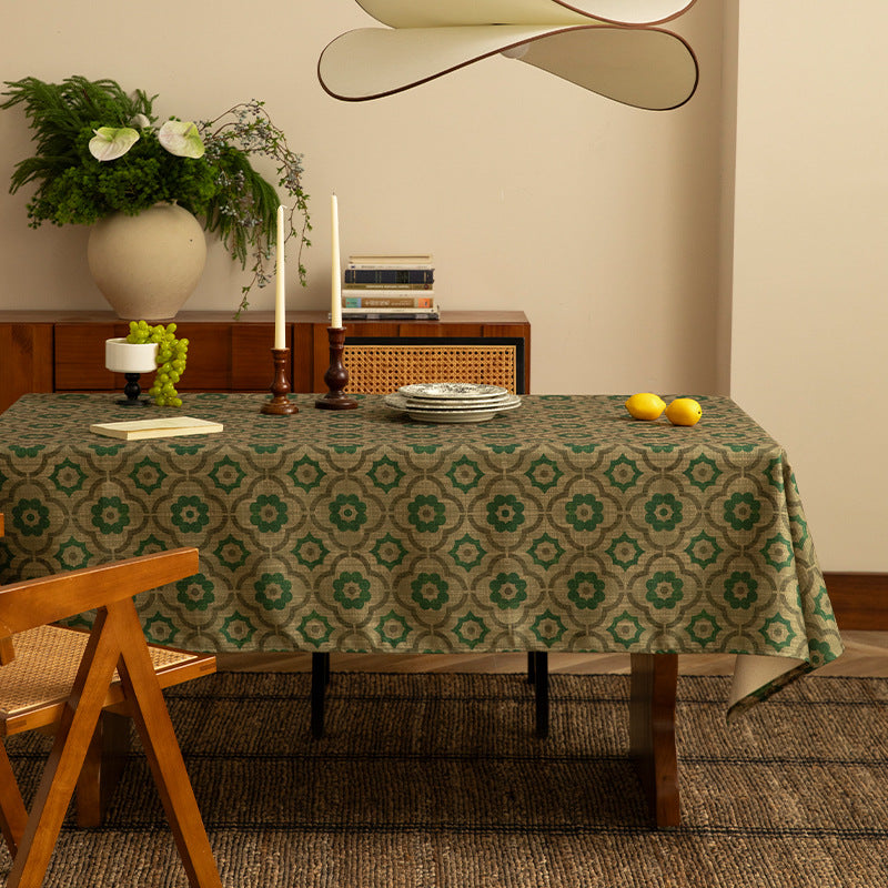 Woven rectangular tablecloth with geometric floral pattern and linen look