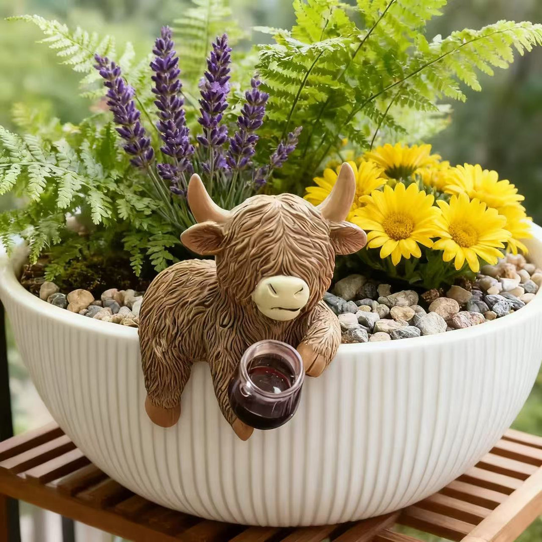 Decorative Highland Cattle Figure