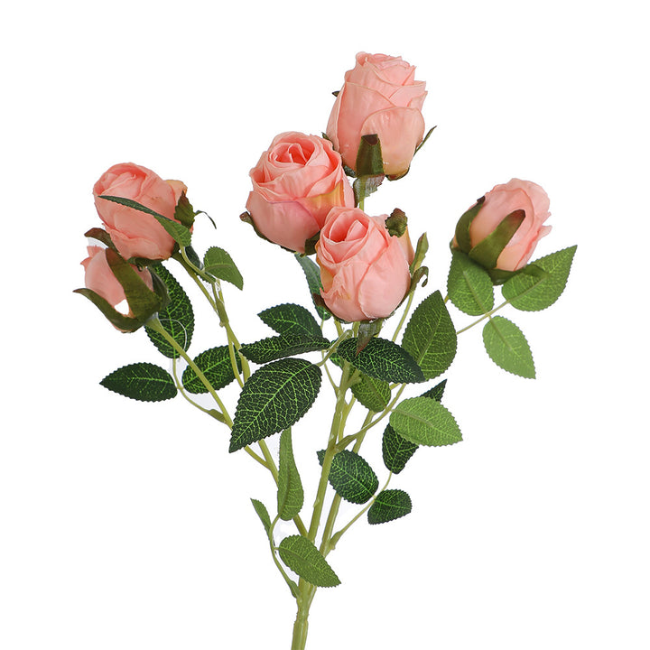 Realistic Kunstrose with detailed flowers