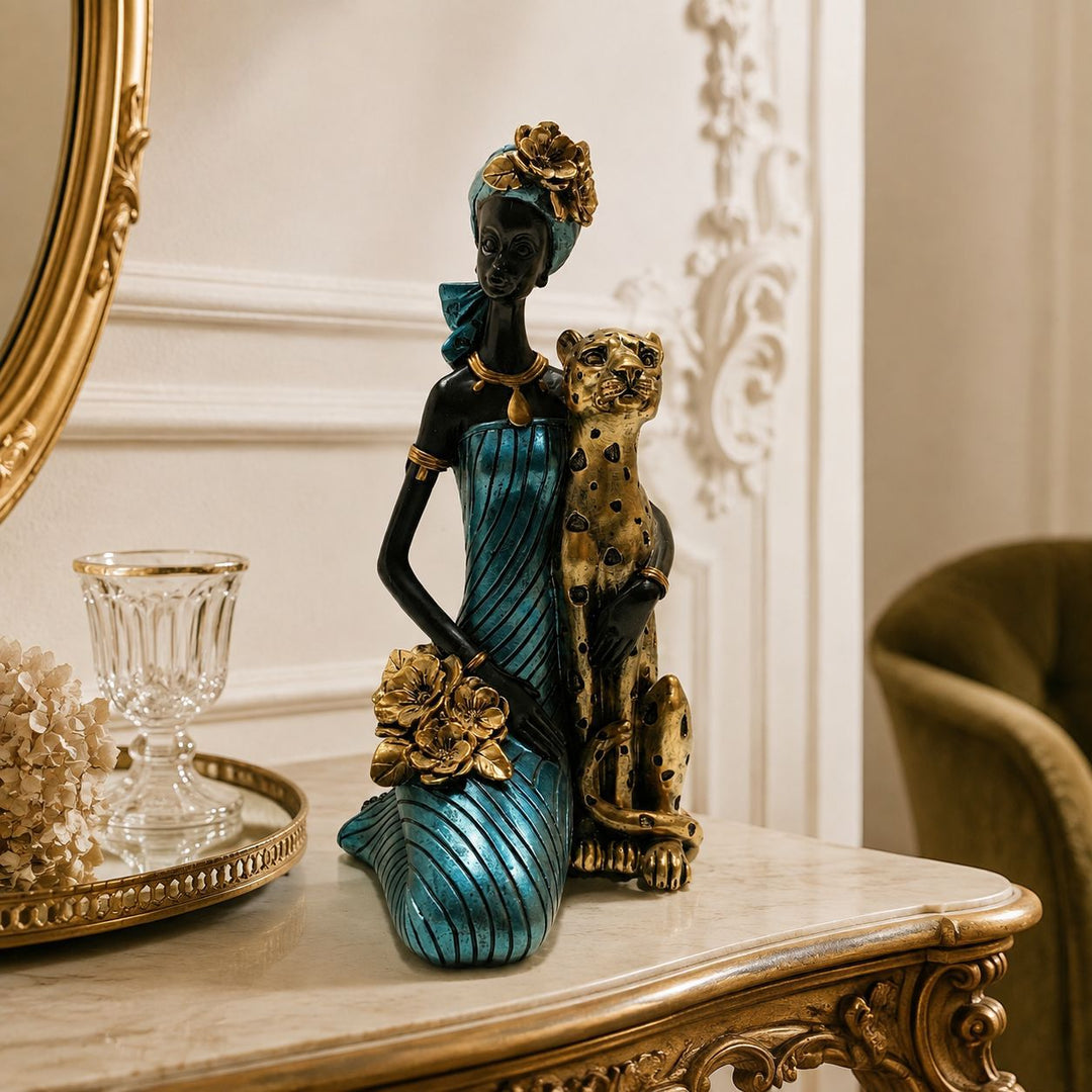 Elegant sculpture with leopard