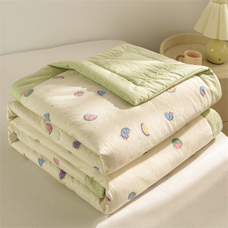 Decorative Lightly Textured Quilt Blanket Avarnia