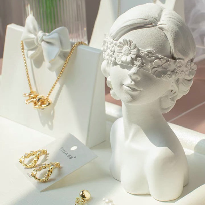 Decorative Flower Girl Bust Figurine