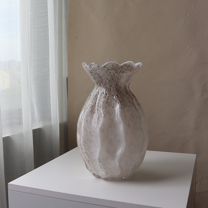Handcrafted Pebbled Scalloped-Rim Decorative Bud Vase