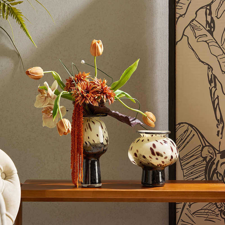 Hand-Blown Spotted Mushroom-Shaped Decorative Glass Vase