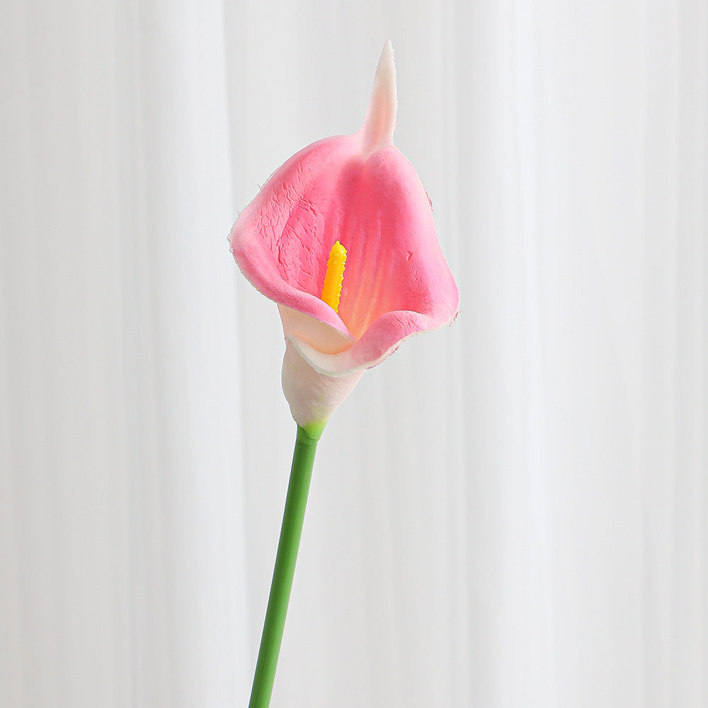 Artificial Calla Lily with meticulous craftsmanship