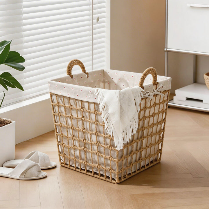 Storage basket with decorative fabric lining