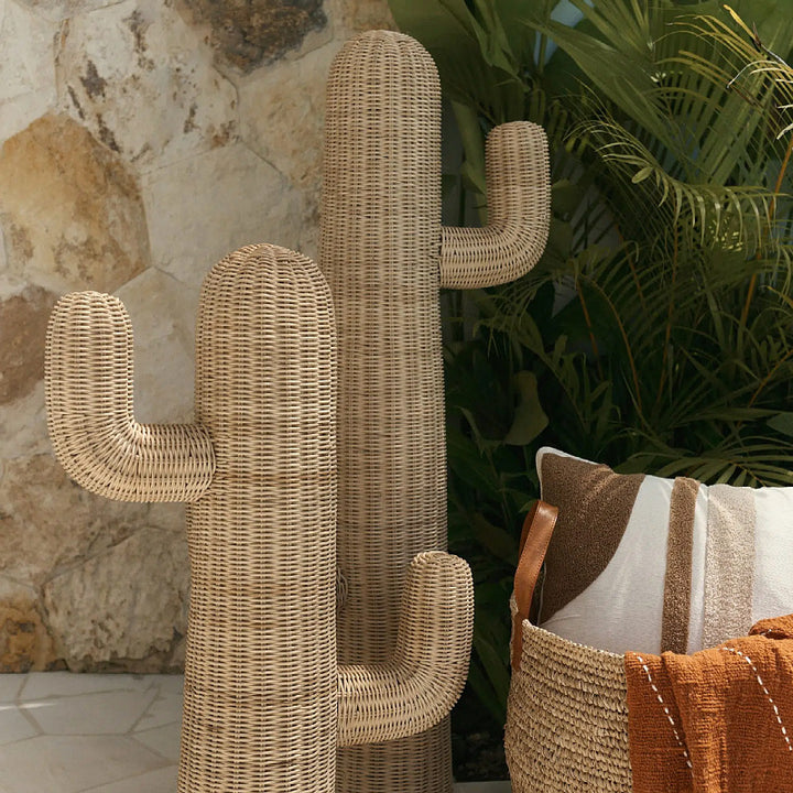 Decorative basket in the shape of a cactus