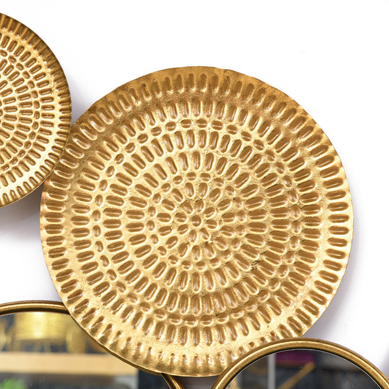 Chic Interconnected Circular Mirror Ensemble