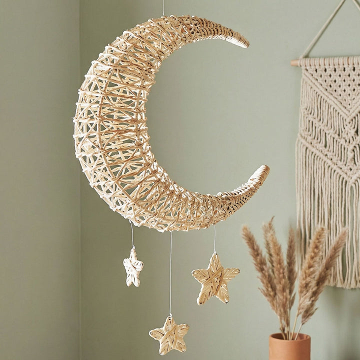 Stylish pendant light made of woven material