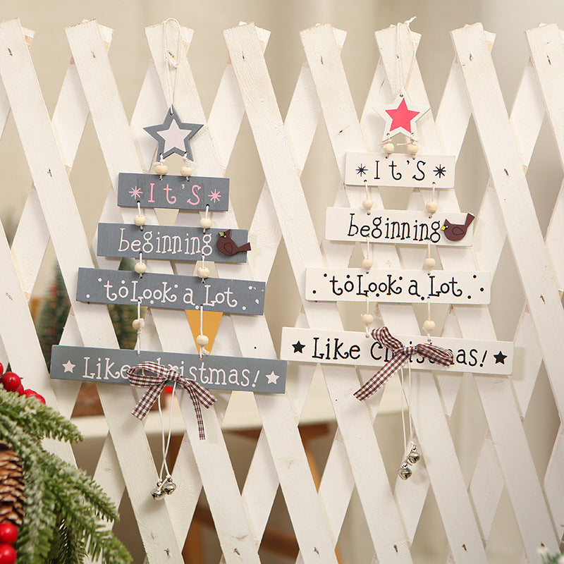 Decorative wooden sign with Christmas greeting