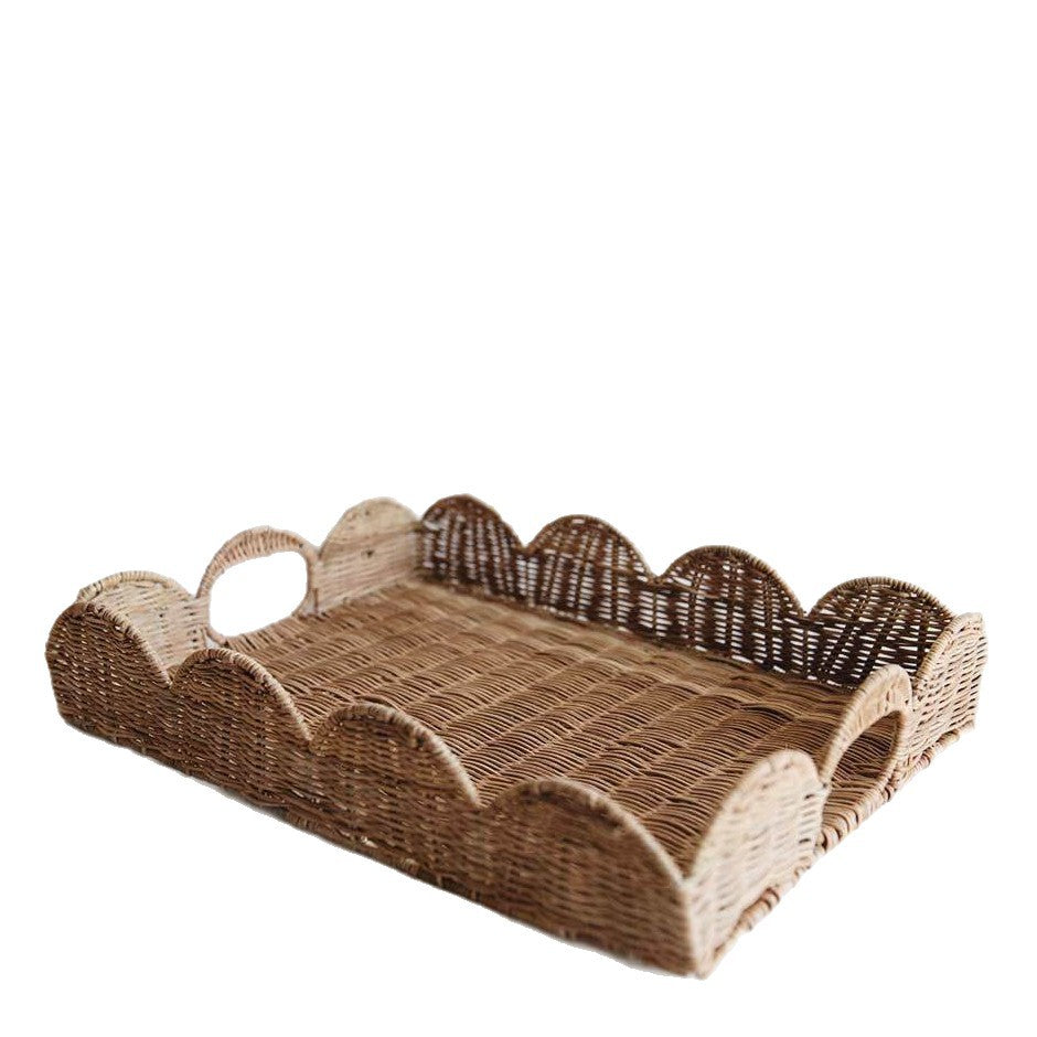 Elegant serving basket in wave pattern