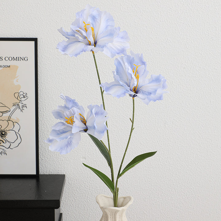 Artificial flower branch with lifelike details
