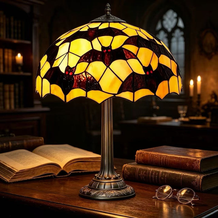 Decorative table lamp in bat design