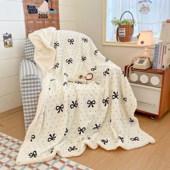 Plush Checkered Throw Blanket
