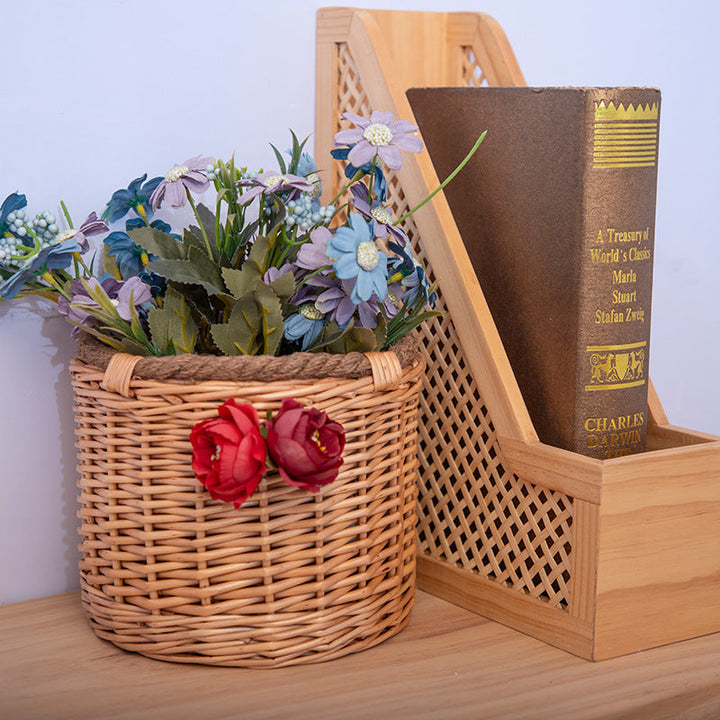 Decorative Wicker Planter