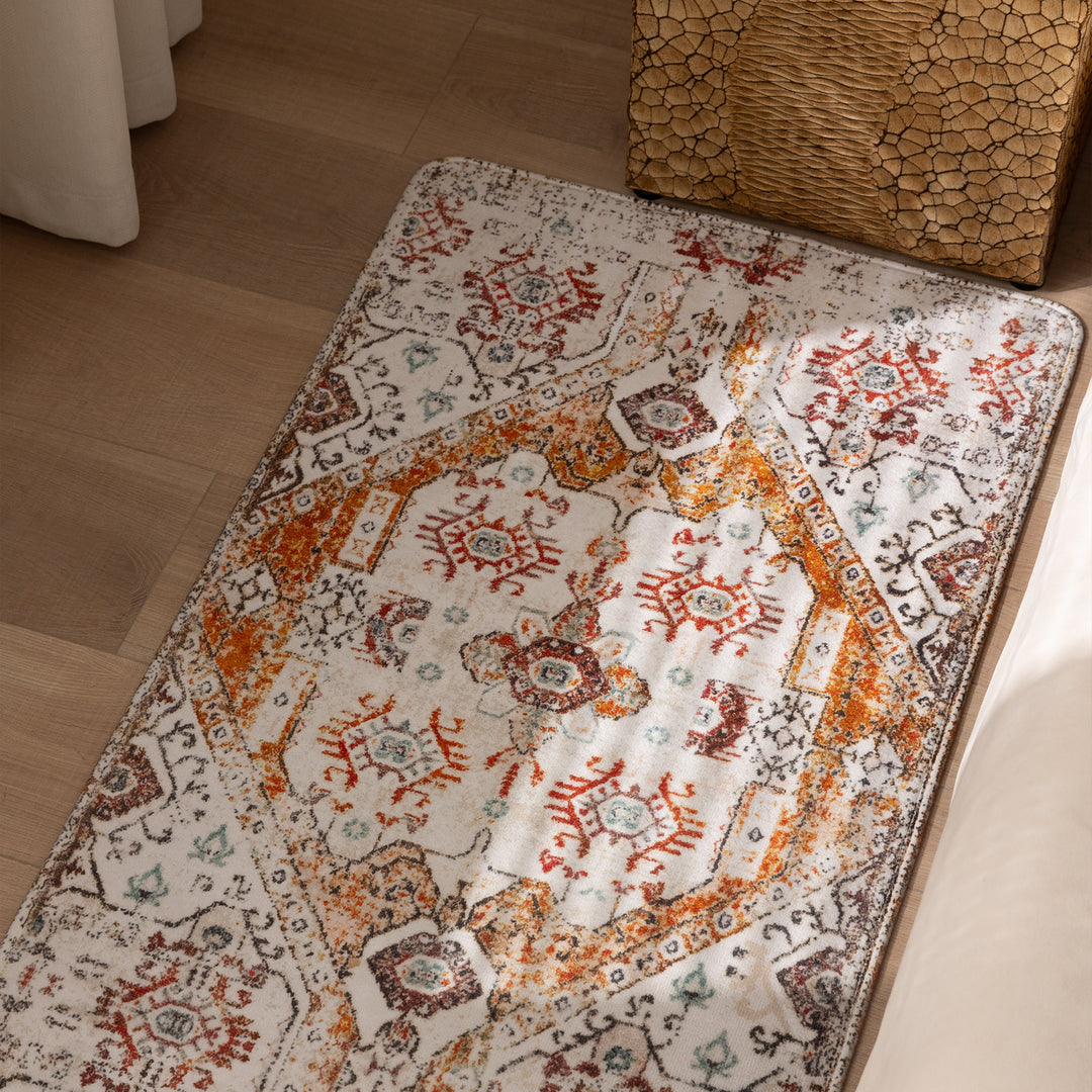 Oriental rug in Persian medallion style, machine-knotted short pile rug