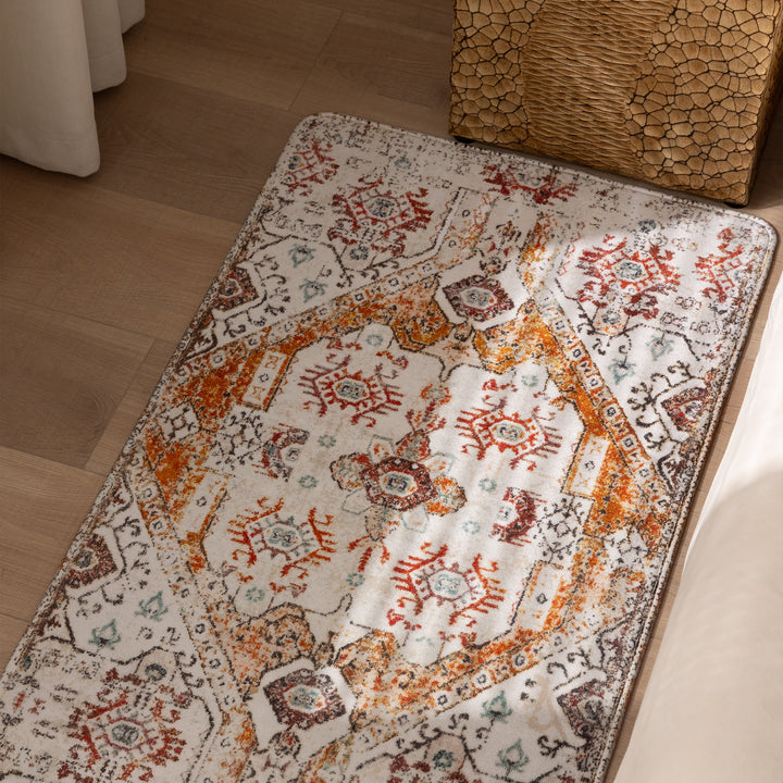 Oriental rug in Persian medallion style, machine-knotted short pile rug