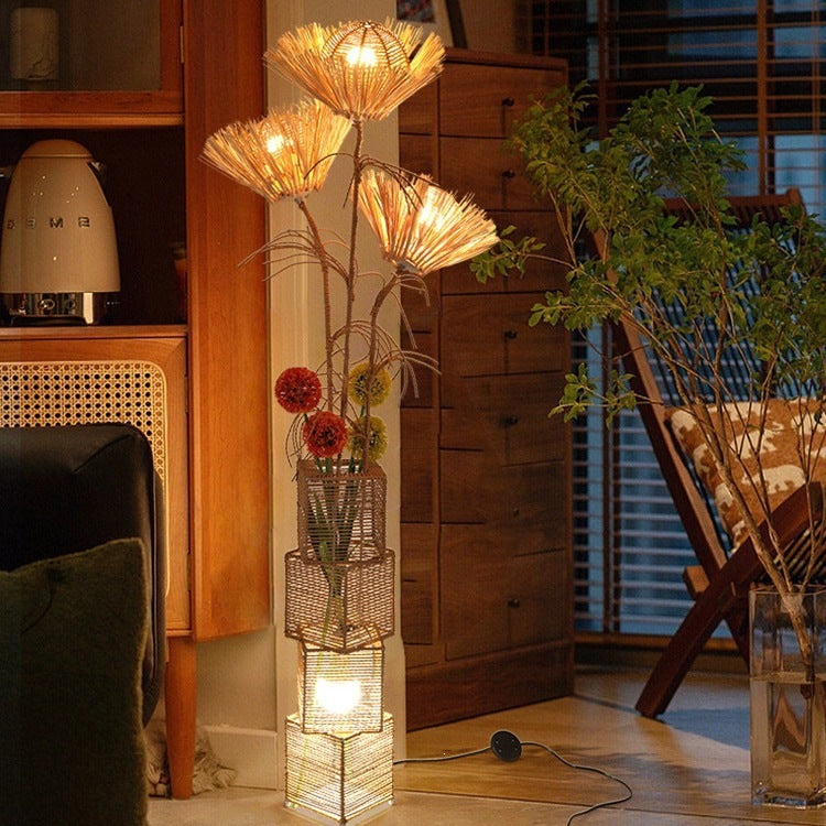 Decorative floor lamp
