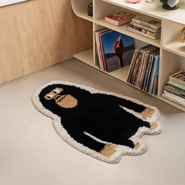 Gorilla-shaped bath mat with non-slip bottom