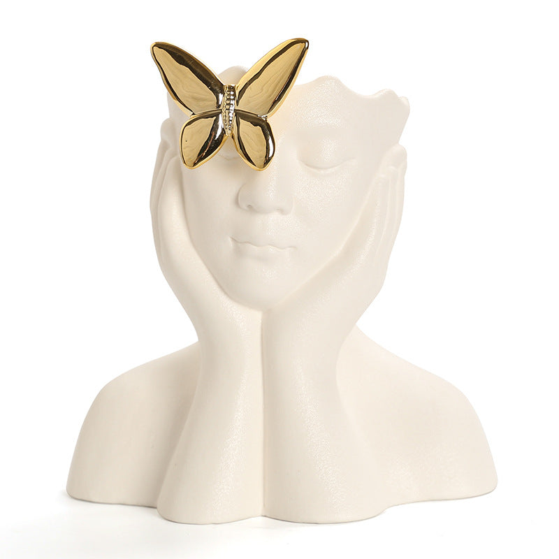 Decorative sculpture