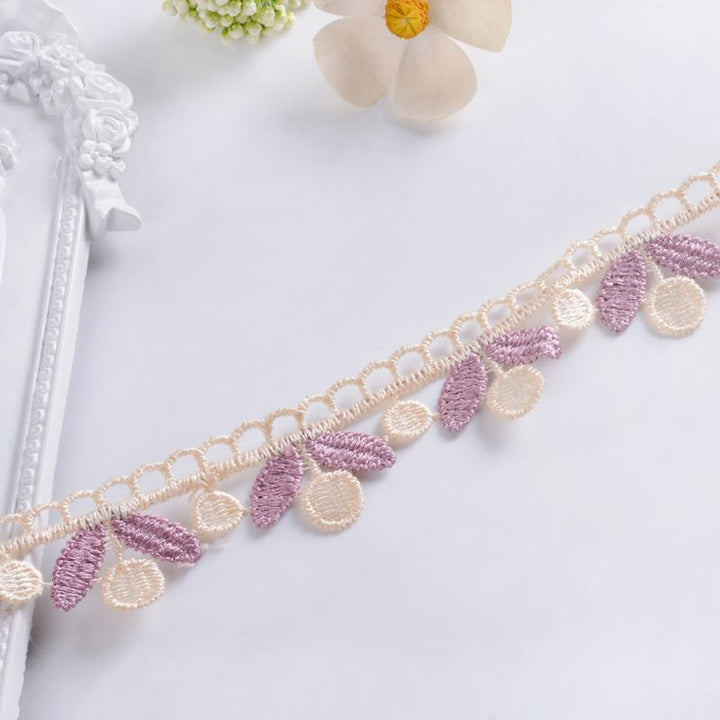 More elegant lace ribbon