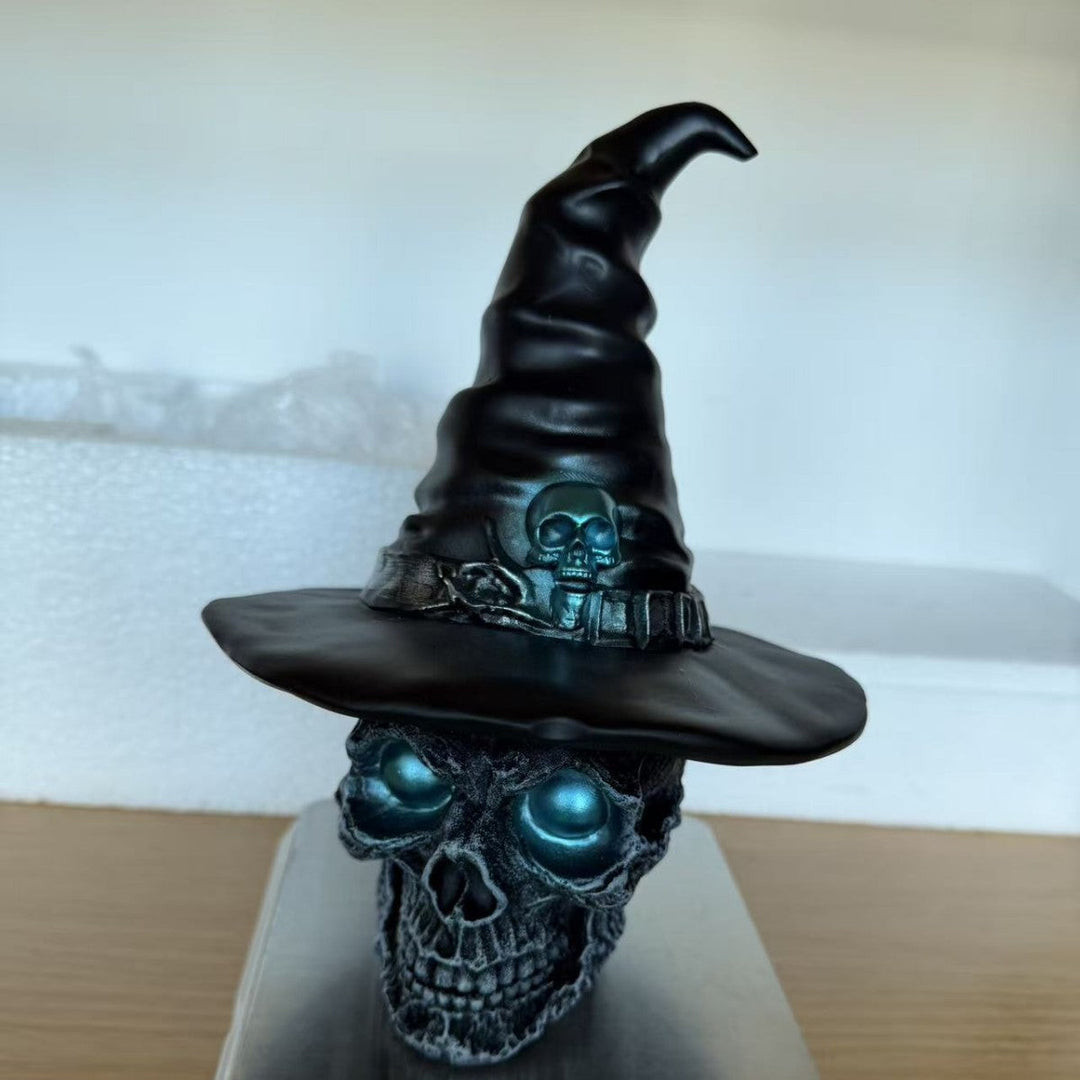 Decorative skull with witch hat