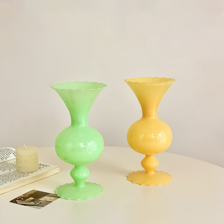 Elegant Decorative Glass Vase