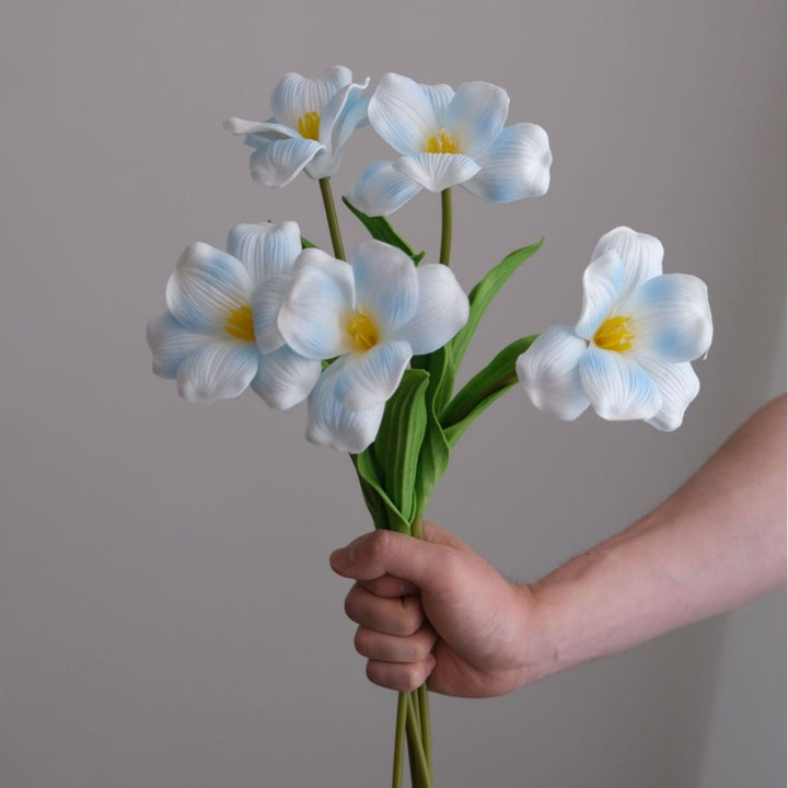 Lifelike Floral Bouquet