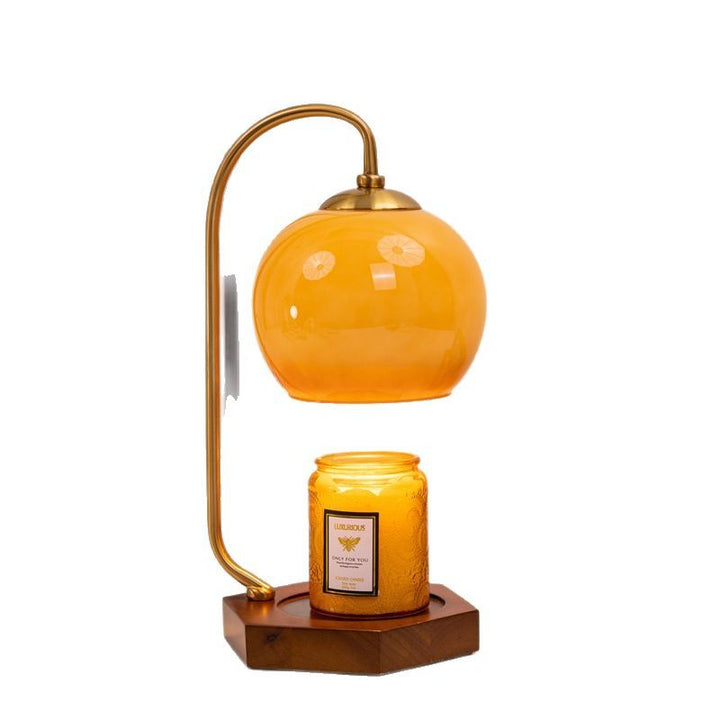 Artistic leaf-shaped desk lamp