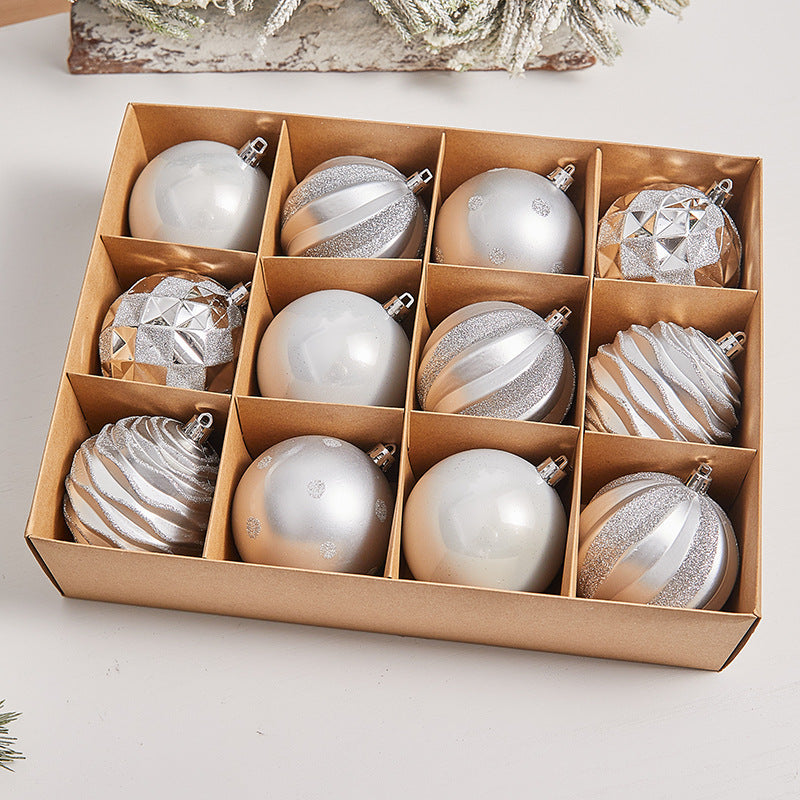 Decorative Christmas tree ornaments