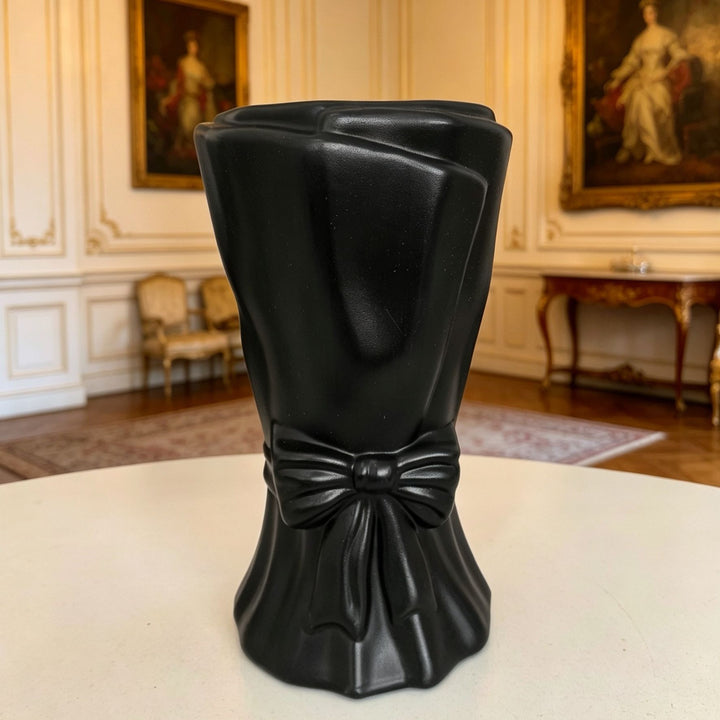 Decorative Elegant Bow-Shaped Flower Vase