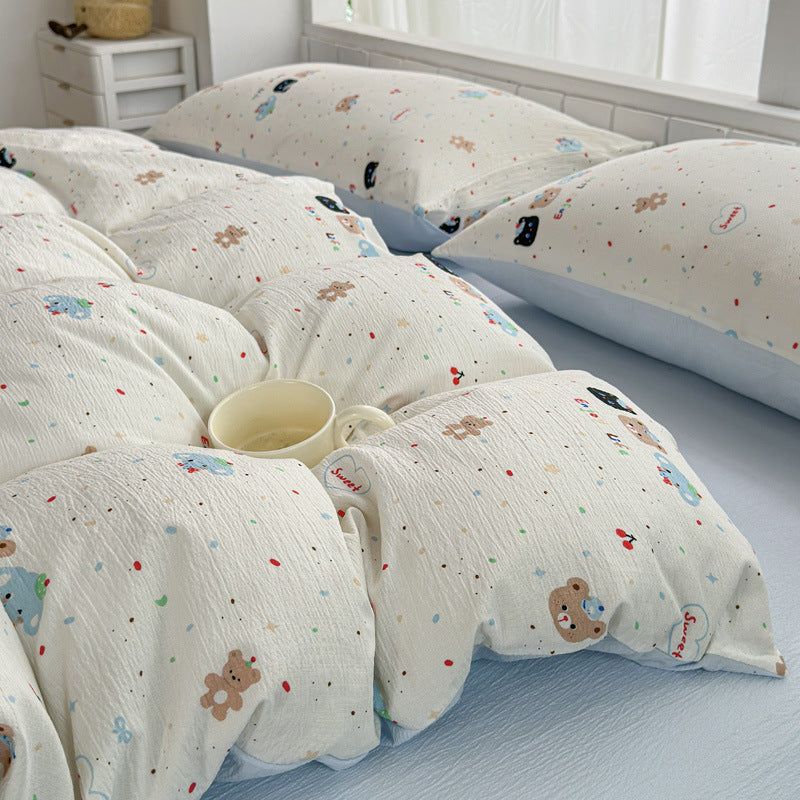 Playful Cartoon-Themed Quilt Set1792692868