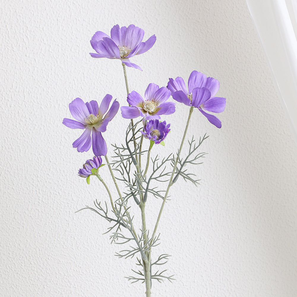 Artificial flower stem with realistic details